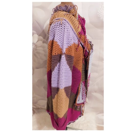 Crochet Brown Lavendar Long Sweater with Fringe Scarf L/XL - Picture 5 of 9